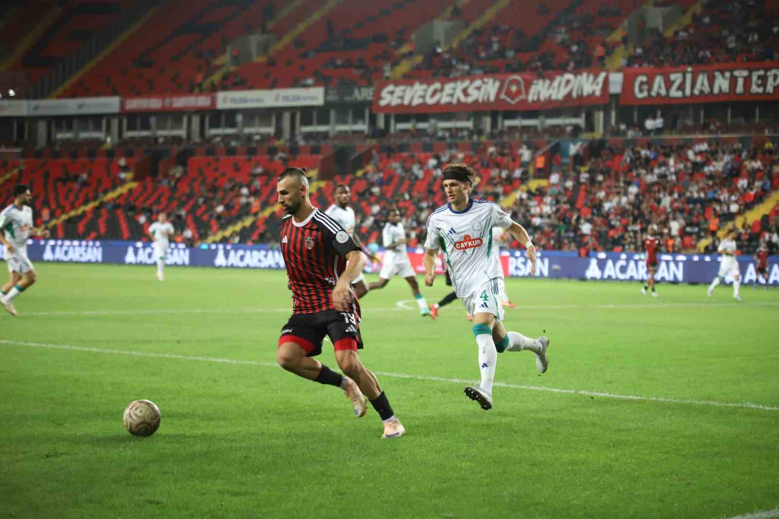 trendyol-super-lig-gaziantep-fk-1-caykur-rizespor-2-mac-sonucu