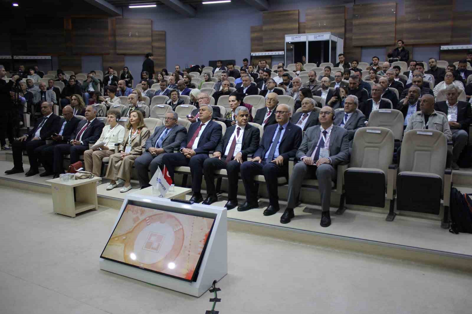 gedik-pilic-uluslararasi-kanatli-kongresine-sponsor-oldu