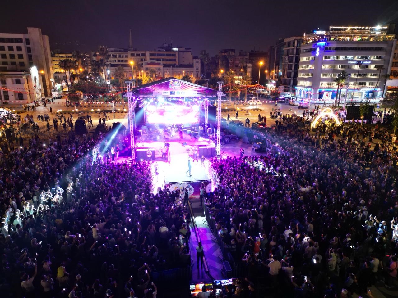 iskenderun-da-ugur-aslan-ruzgari-esti
