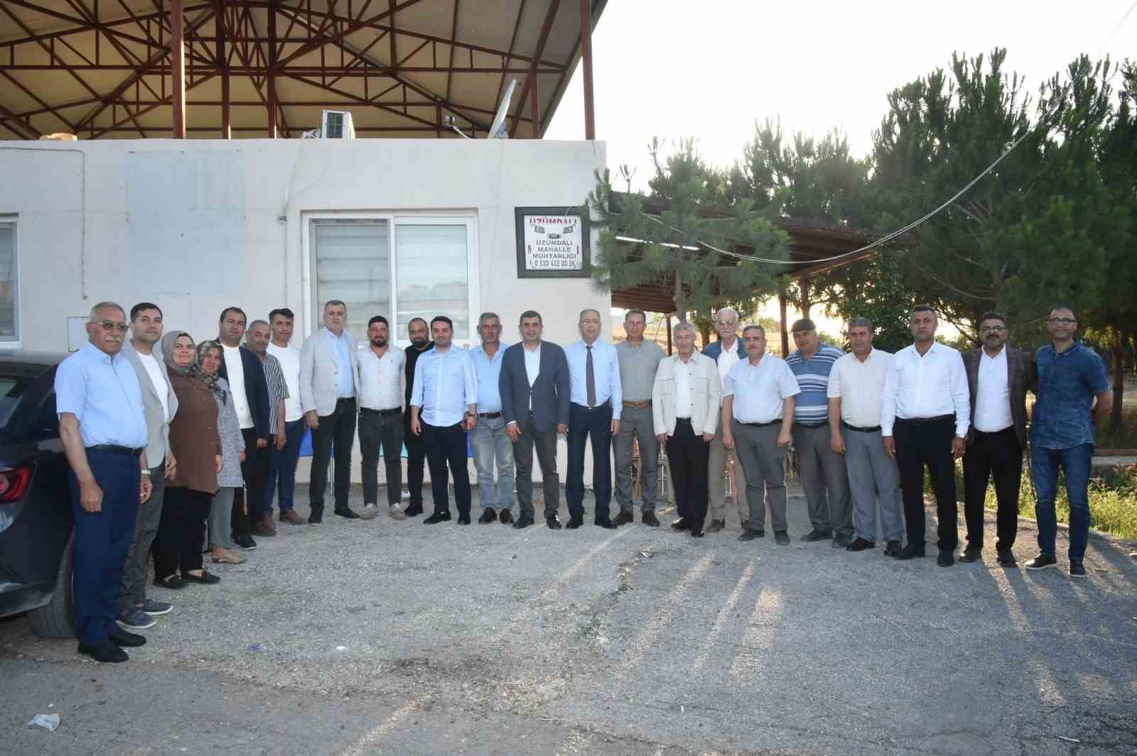 baskan-yapar-mahalle-muhtarlariyla-bir-araya-geldi