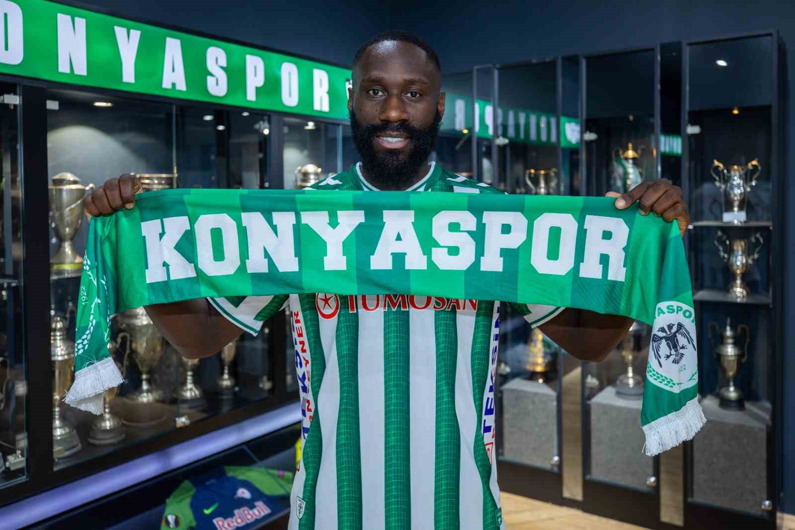 arthur-masuaku-konyaspor-da