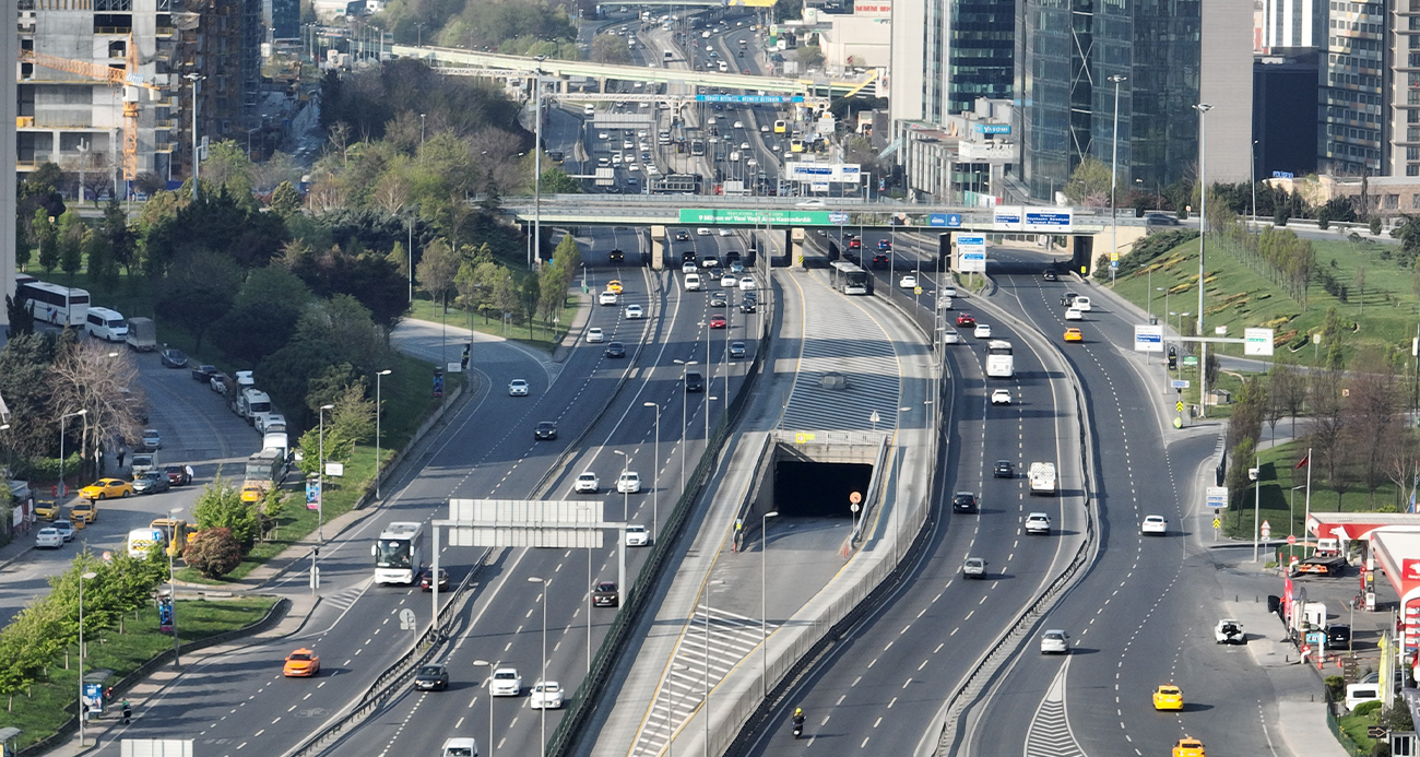 istanbul-da-bazi-yollar-gecici-olarak-trafige-kapatilacak