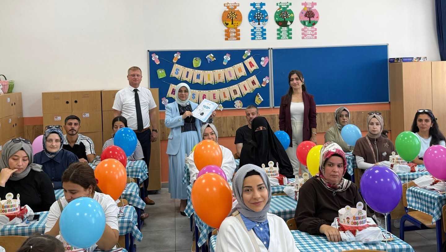 duzce-de-ilkokullarda-uyum-haftasi-heyecani-basladi