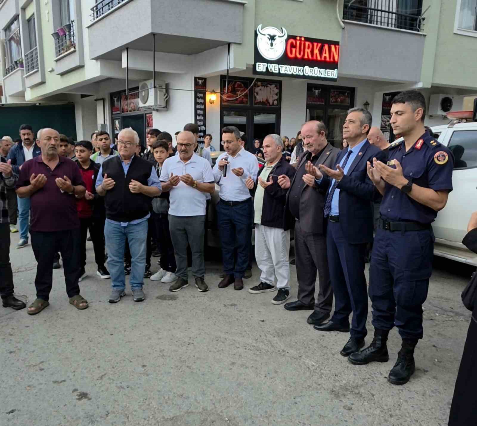 esenkoy-de-8-yildir-ogrenciler-ucretsiz-tasiniyor