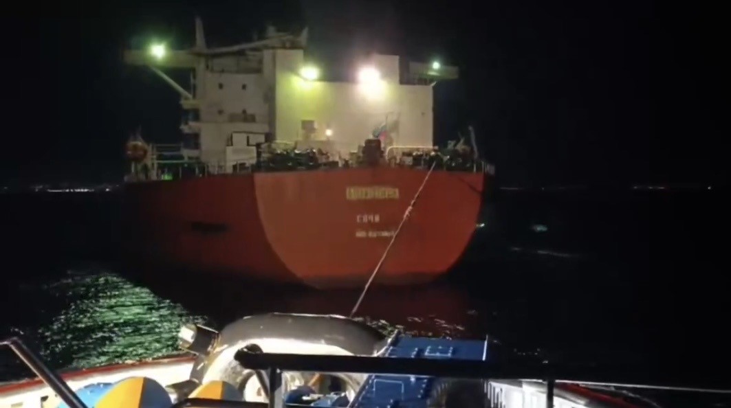 marmara-adasi-aciklarinda-tanker-makine-arizasi-yapti