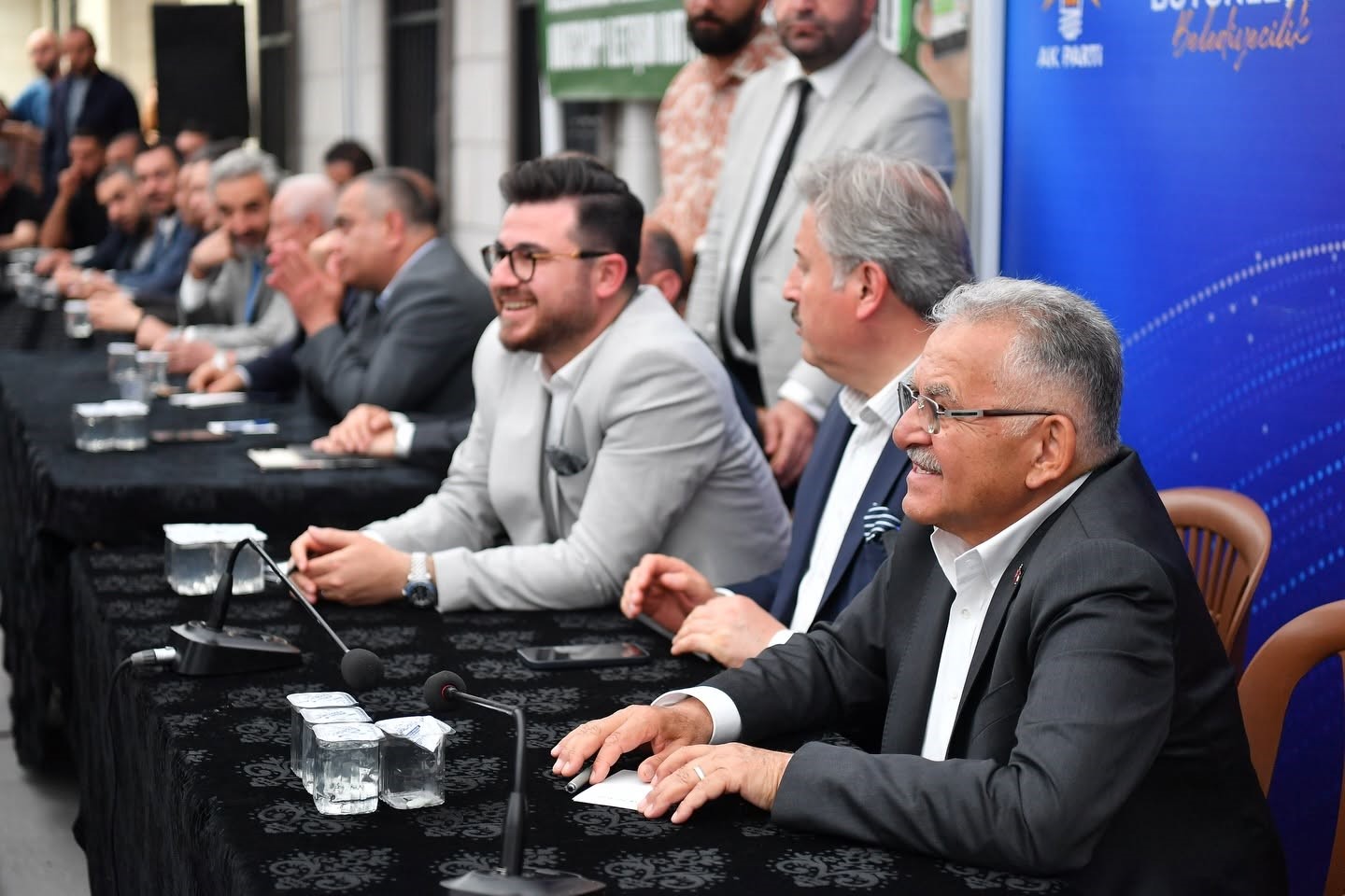 baskan-buyukkilic-melikgazili-vatandaslarla-bulustu