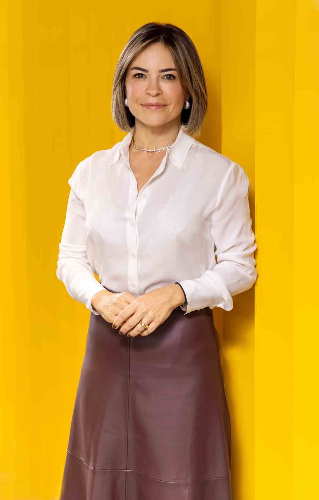 eti-nin-kurumsal-iletisim-ve-musteri-iliskileri-kidemli-direktoru-dilge-berktas-oldu