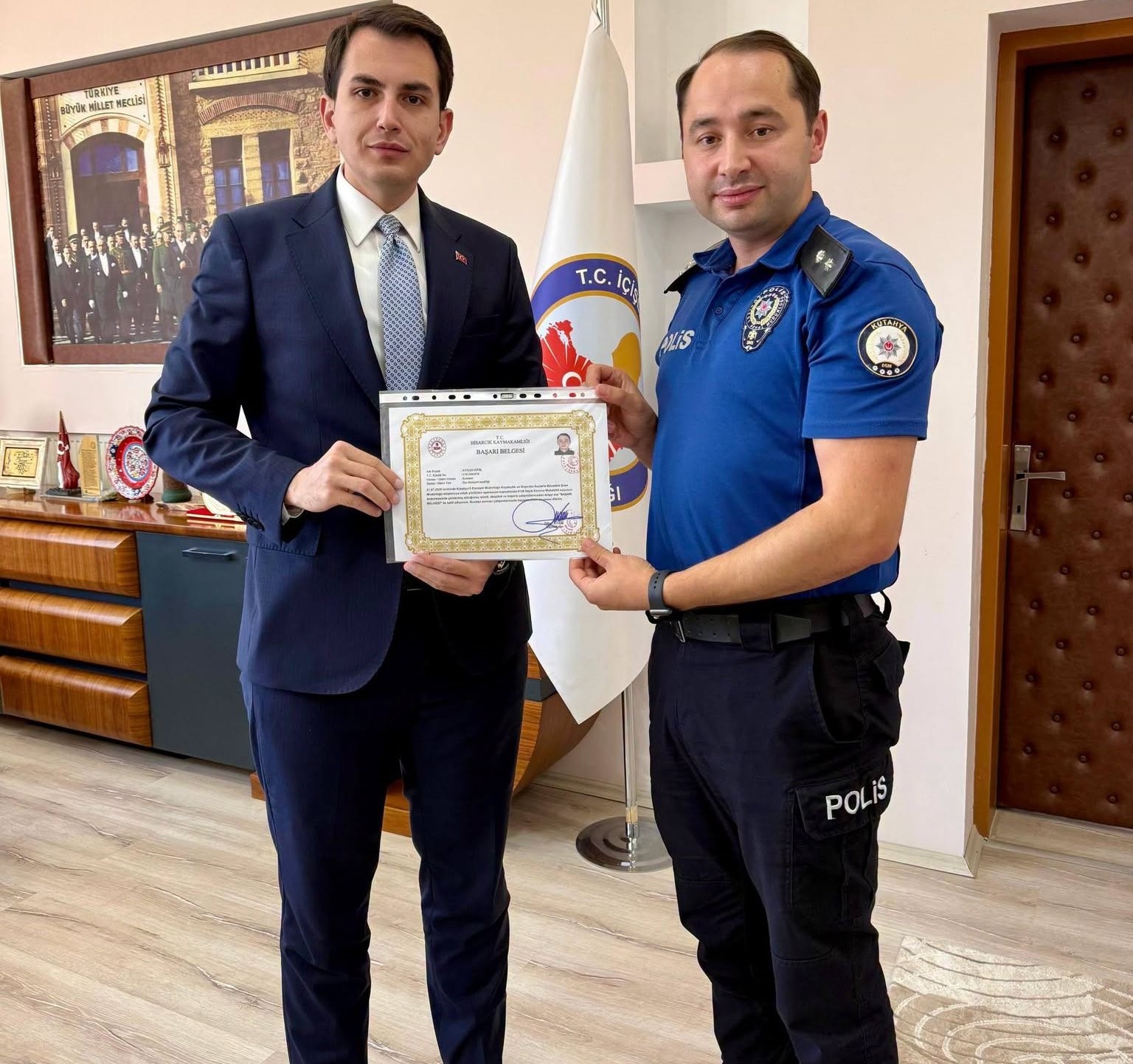 hisarcik-ta-emniyet-personeline-basari-belgesi