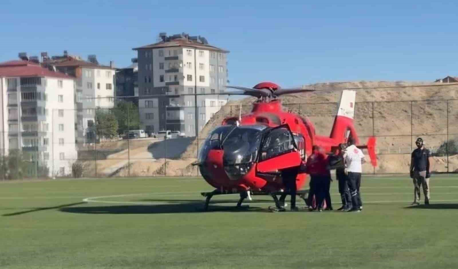 malatya-da-ambulans-helikopter-66-yasindaki-hasta-icin-havalandi