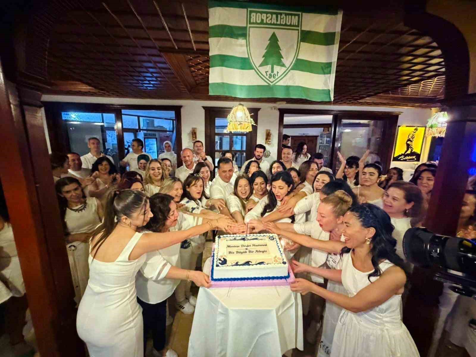 mentese-devlet-hastanesi-nde-5-geleneksel-motivasyon-gecesi