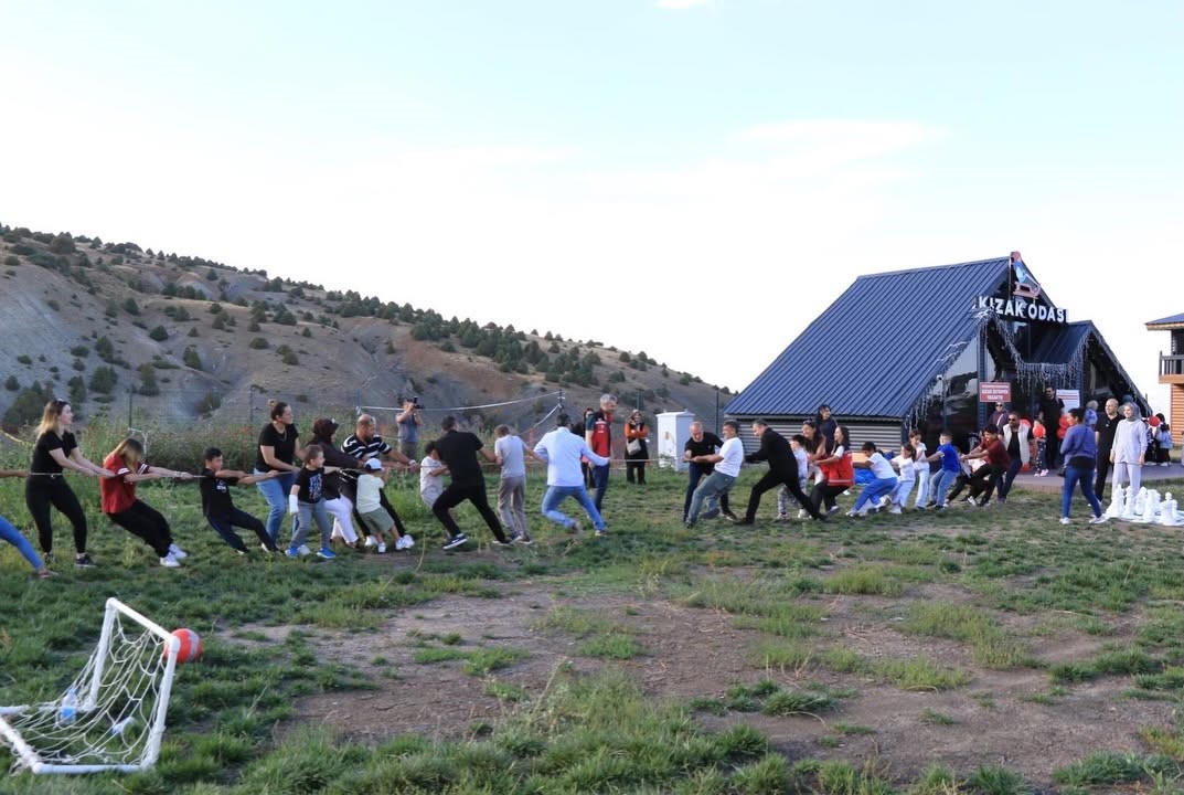 erzincan-da-aileler-icin-dijital-detoks-kampi-duzenlendi