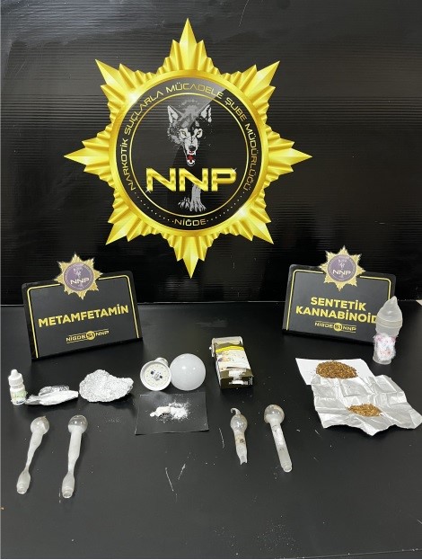 nigde-de-narkotik-operasyonu-5-supheli-tutuklandi