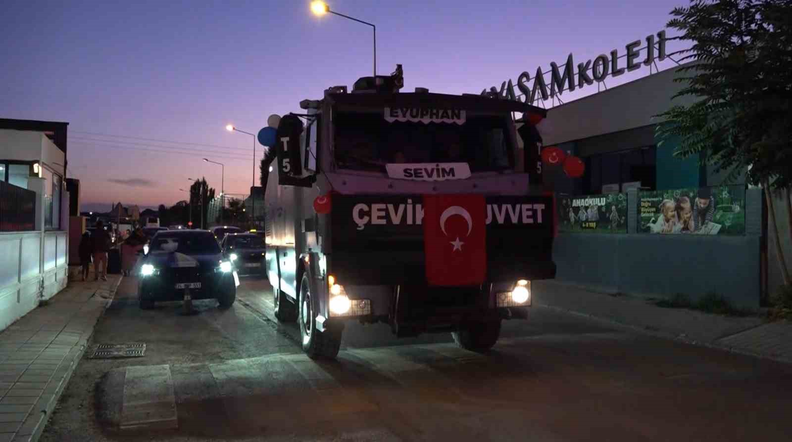 eskisehir-de-sunnet-dugunu-yapilan-sehidin-ogluna-anlamli-surpriz