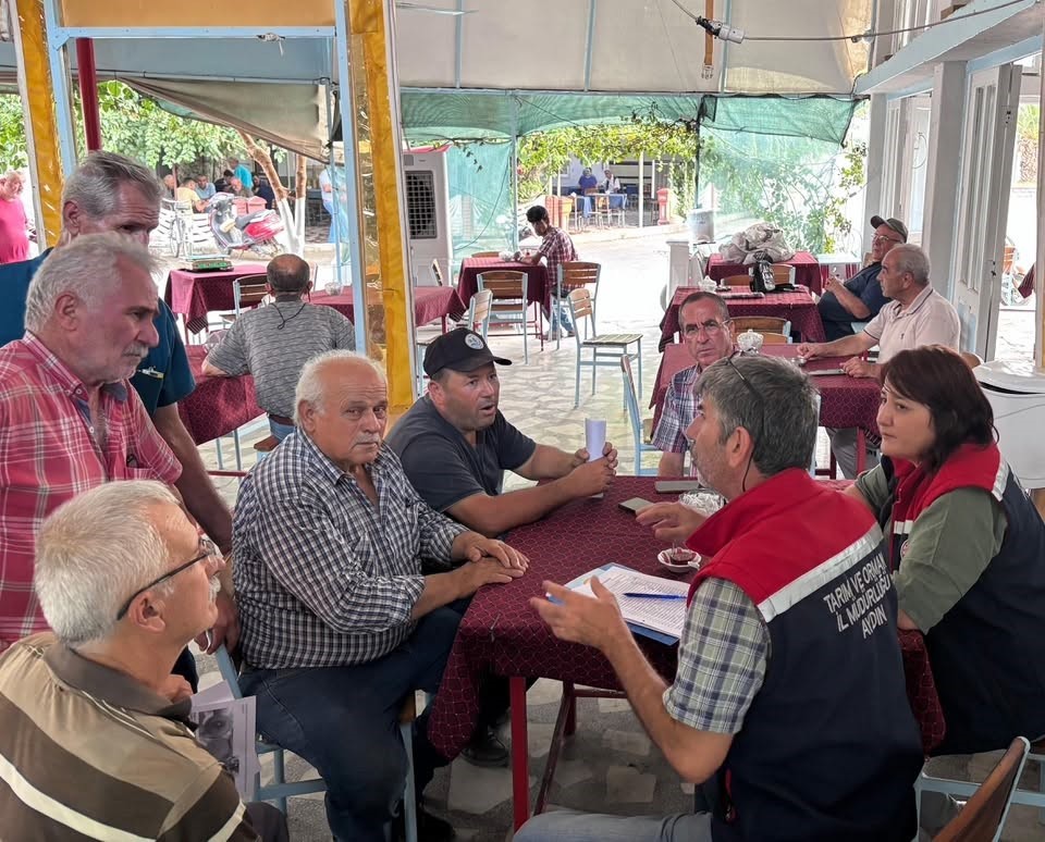 nazilli-de-incir-ureticilerine-incir-tebligi-anlatildi