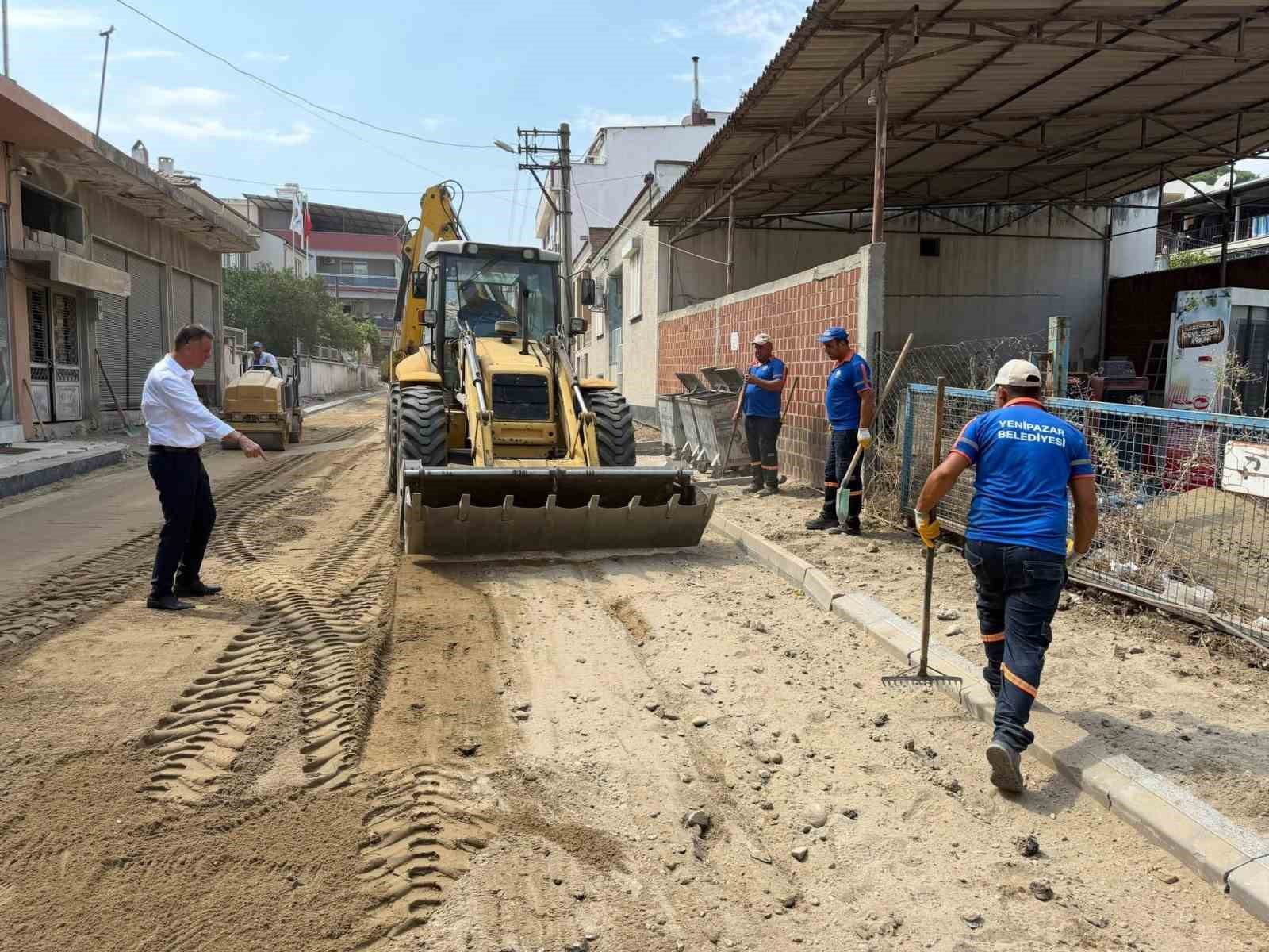 yenipazar-belediyesi-yol-yenileme-calismalarini-surduruyor
