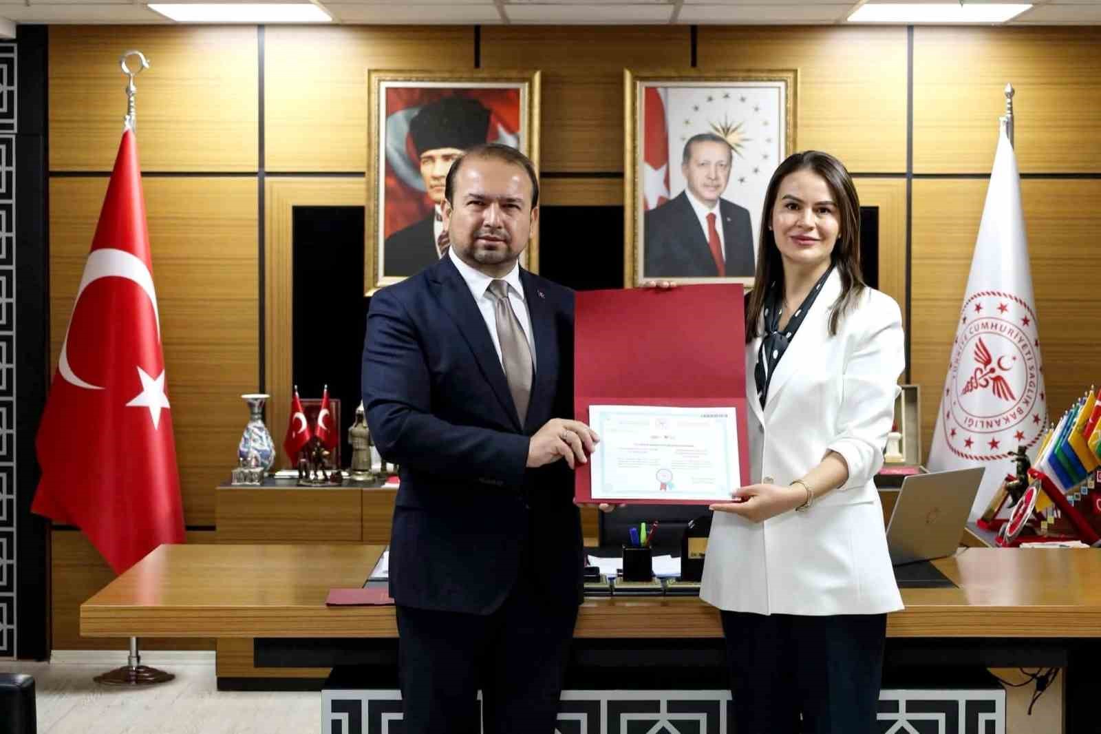 aydin-sehir-hastanesi-saglik-turizmi-yetki-belgesi-aldi