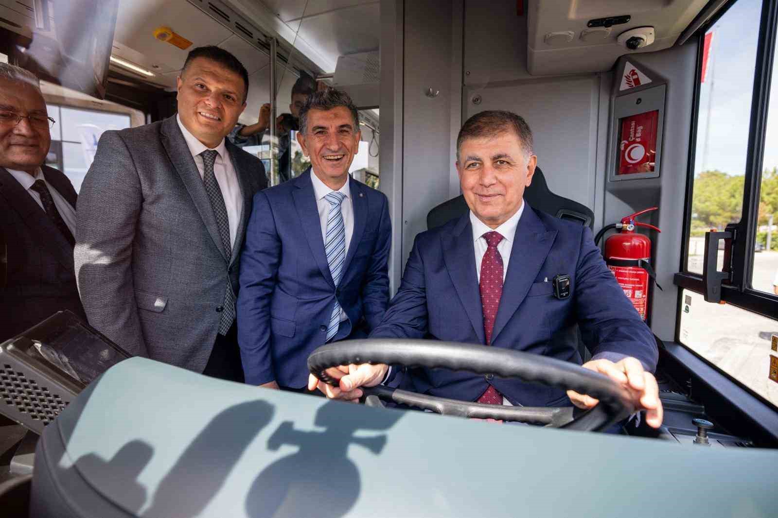 izmir-in-ulasim-gelecegi-ortak-akilla-sekilleniyor