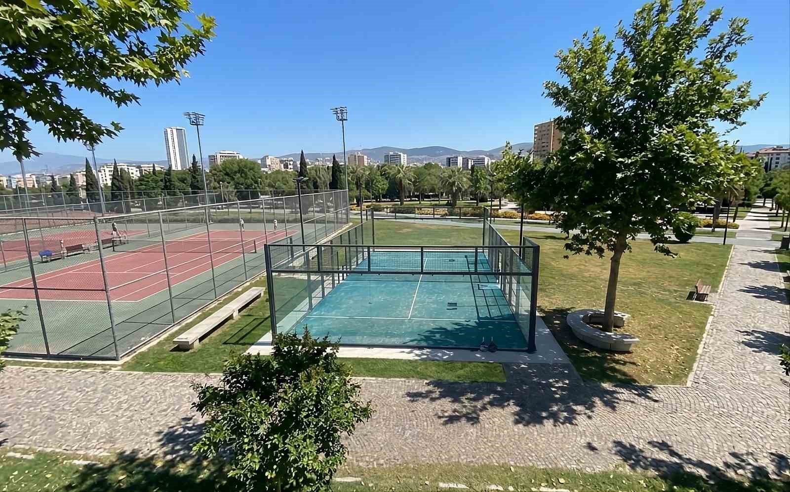 bostanli-sahili-ne-yeni-padel-kortlari-geliyor