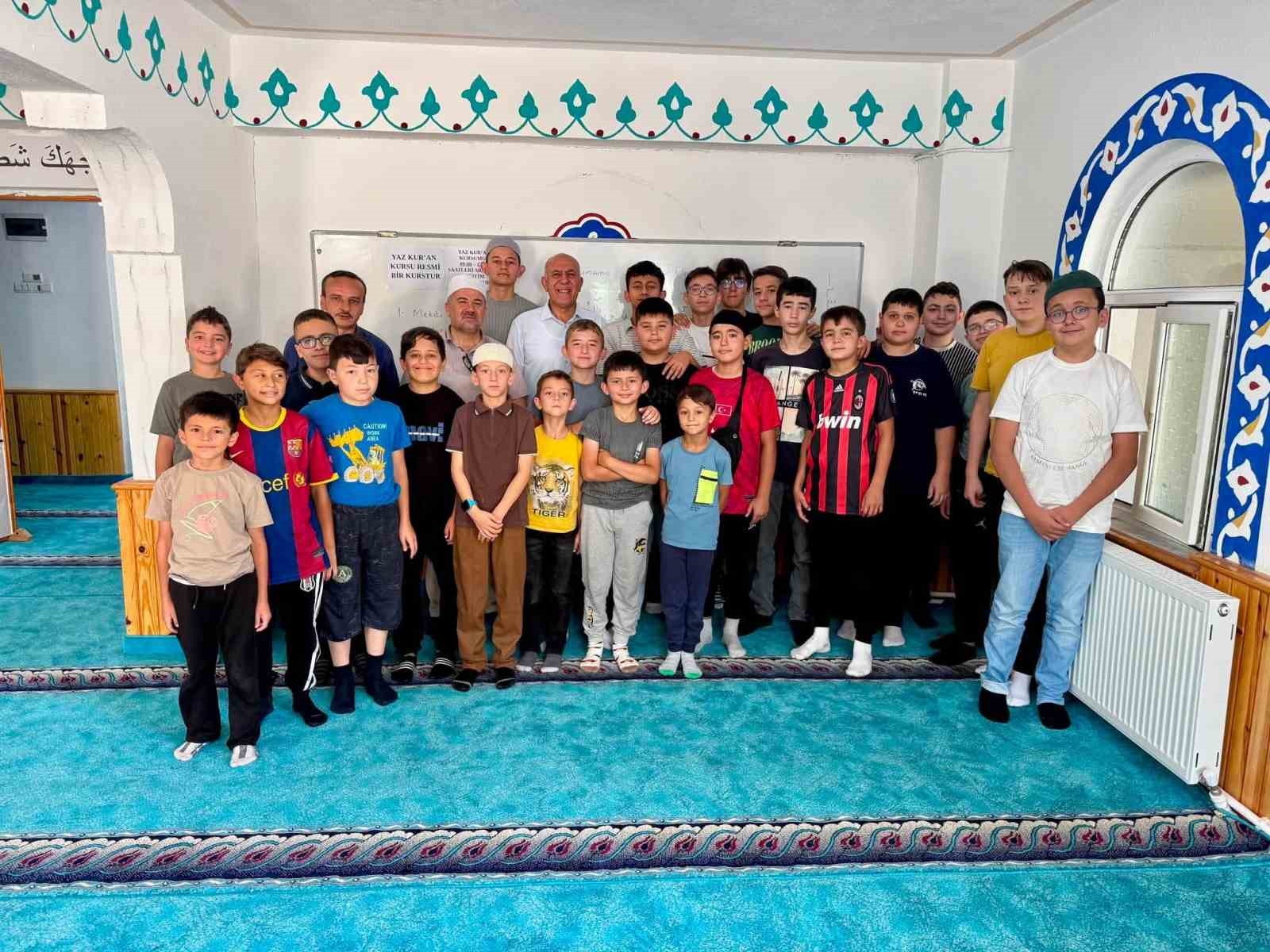 baskan-demirtas-tan-yaz-kur-an-kursu-na-ziyaret
