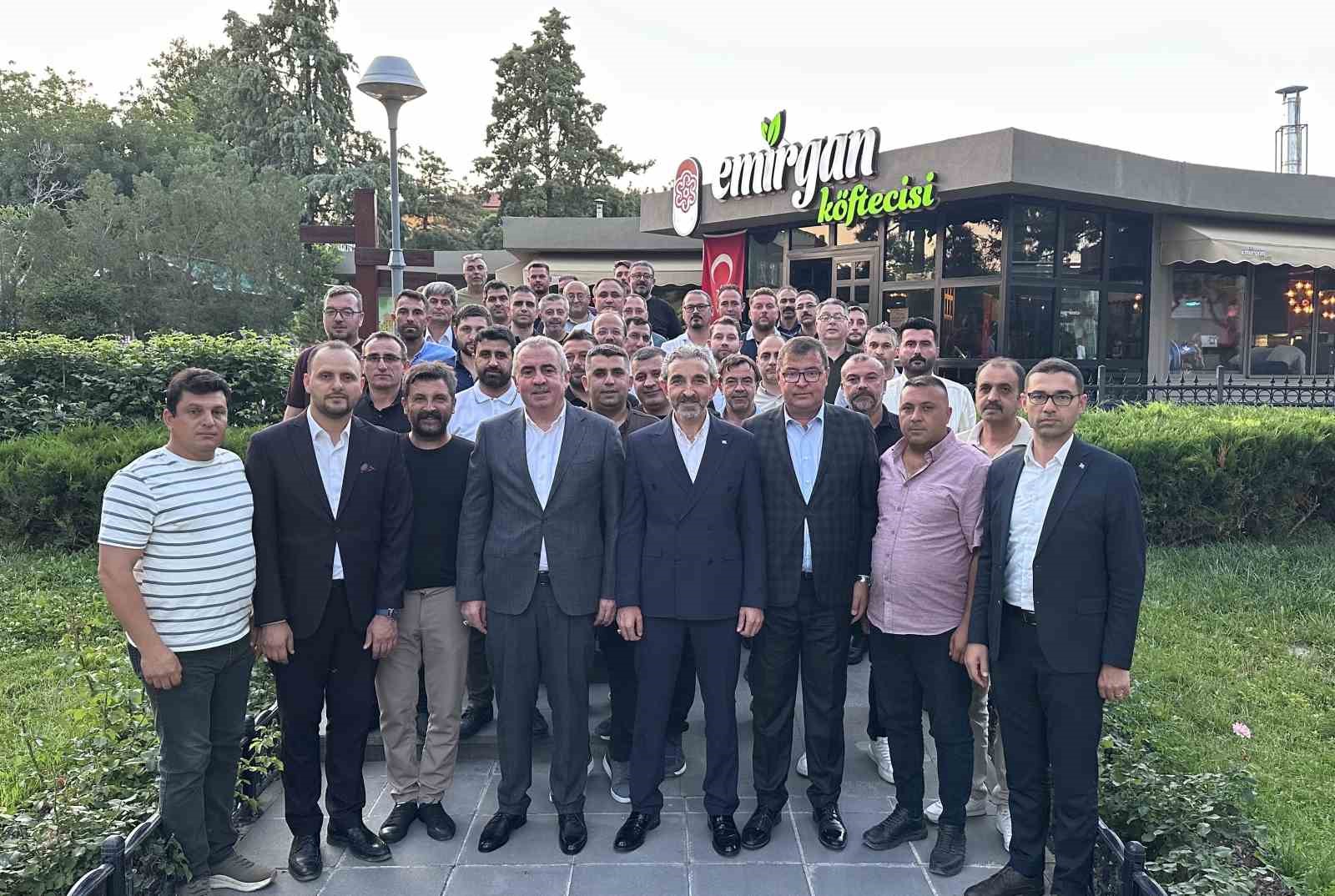 hizmet-is-genel-baskan-vekili-ozdemir-kayseri-de-temsilciler-meclisi-toplantisi-na-katildi