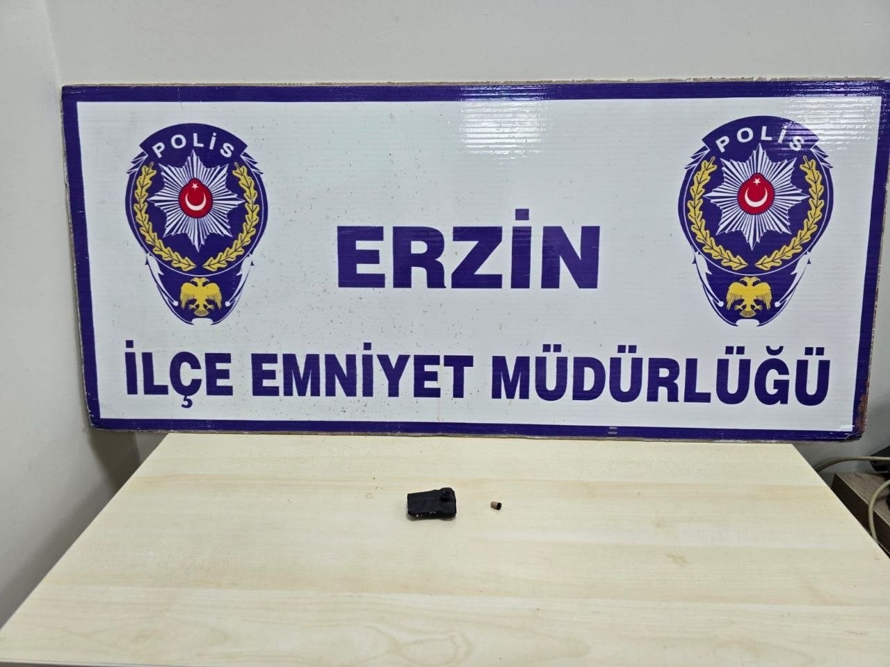 erzin-de-ehliyet-sinavina-kopya-duzenegiyle-giren-sahis-yakayi-ele-verdi
