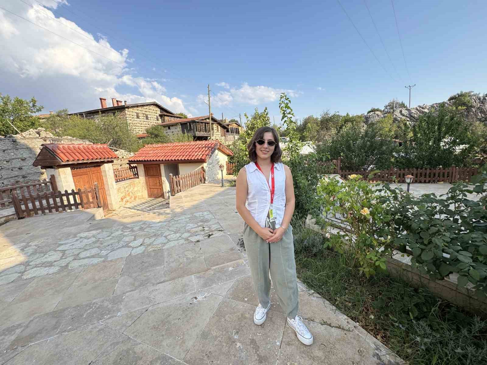 tarih-ve-doga-tutkusu-avukatligin-onune-gecti-adim-adim-anadolu-yu-anlatiyor
