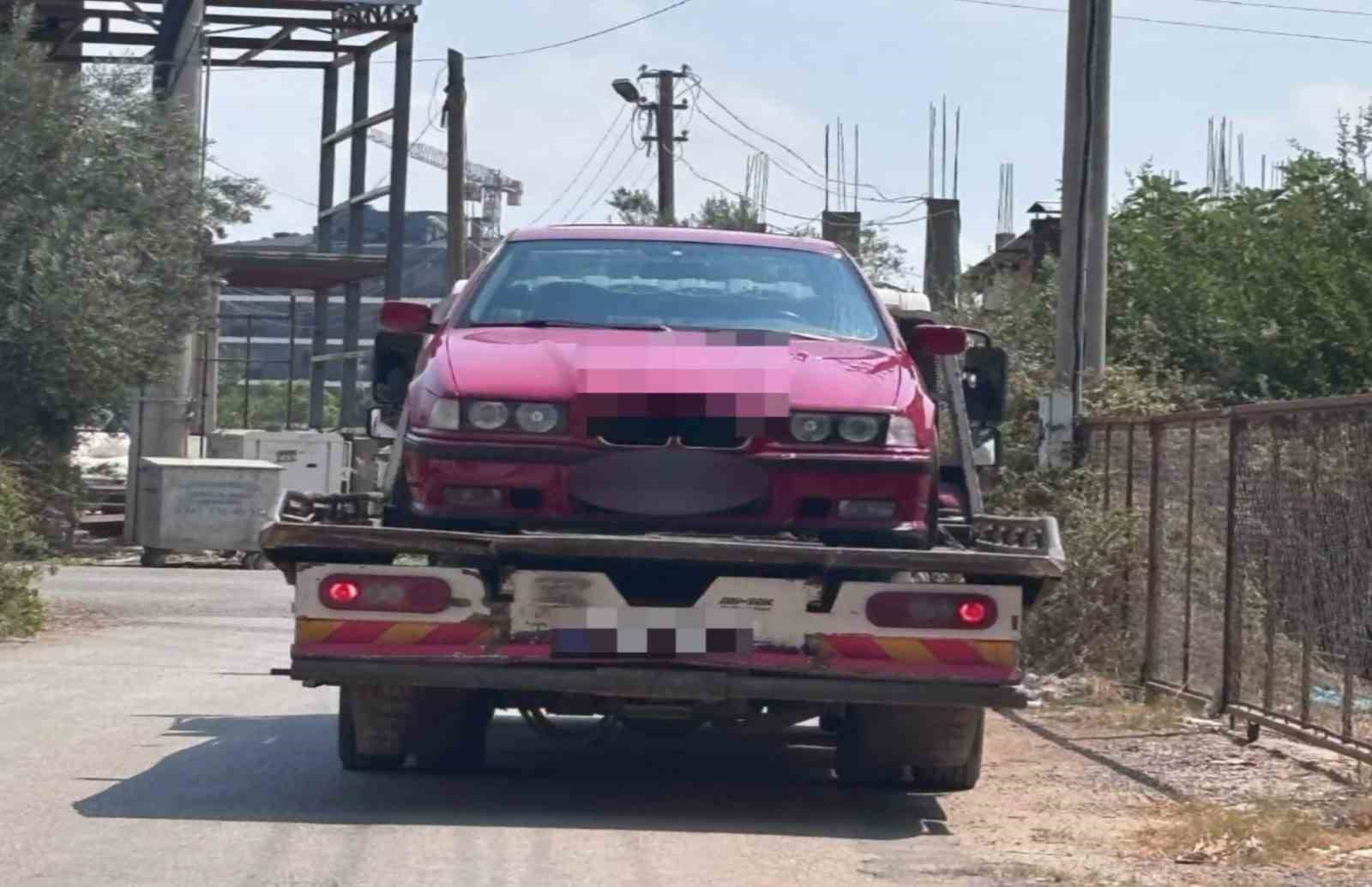 antalya-da-abartili-egzoz-kullanan-567-surucuye-ceza-172-arac-trafikten-men-edildi