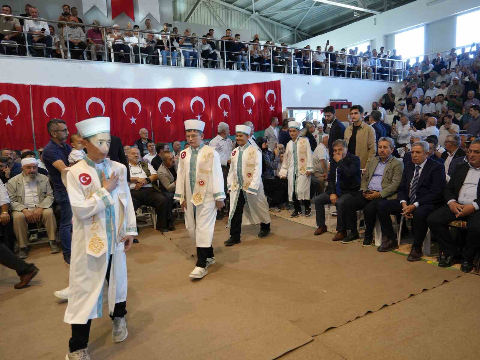kastamonu-da-hafiz-olan-51-ogrenci-icin-icazet-merasimi