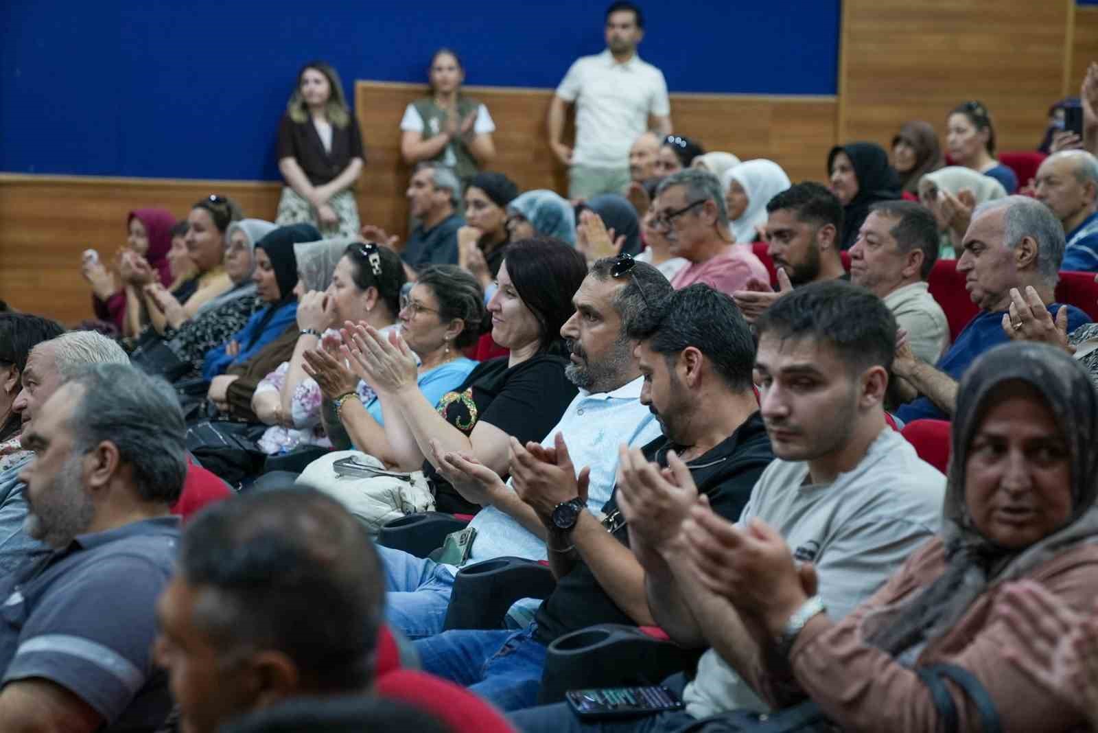 aliaga-belediyesi-sari-konutlar-da-ikinci-etap-donusumu-baslatiyor
