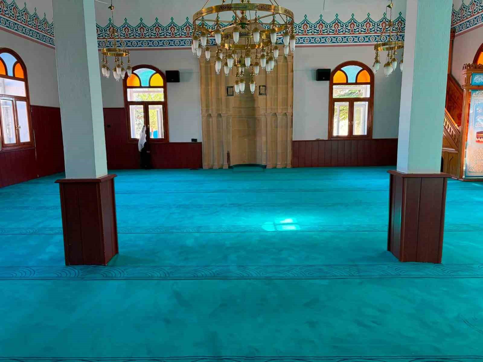 yenilenen-gokcedere-merkez-camii-ibadete-acildi