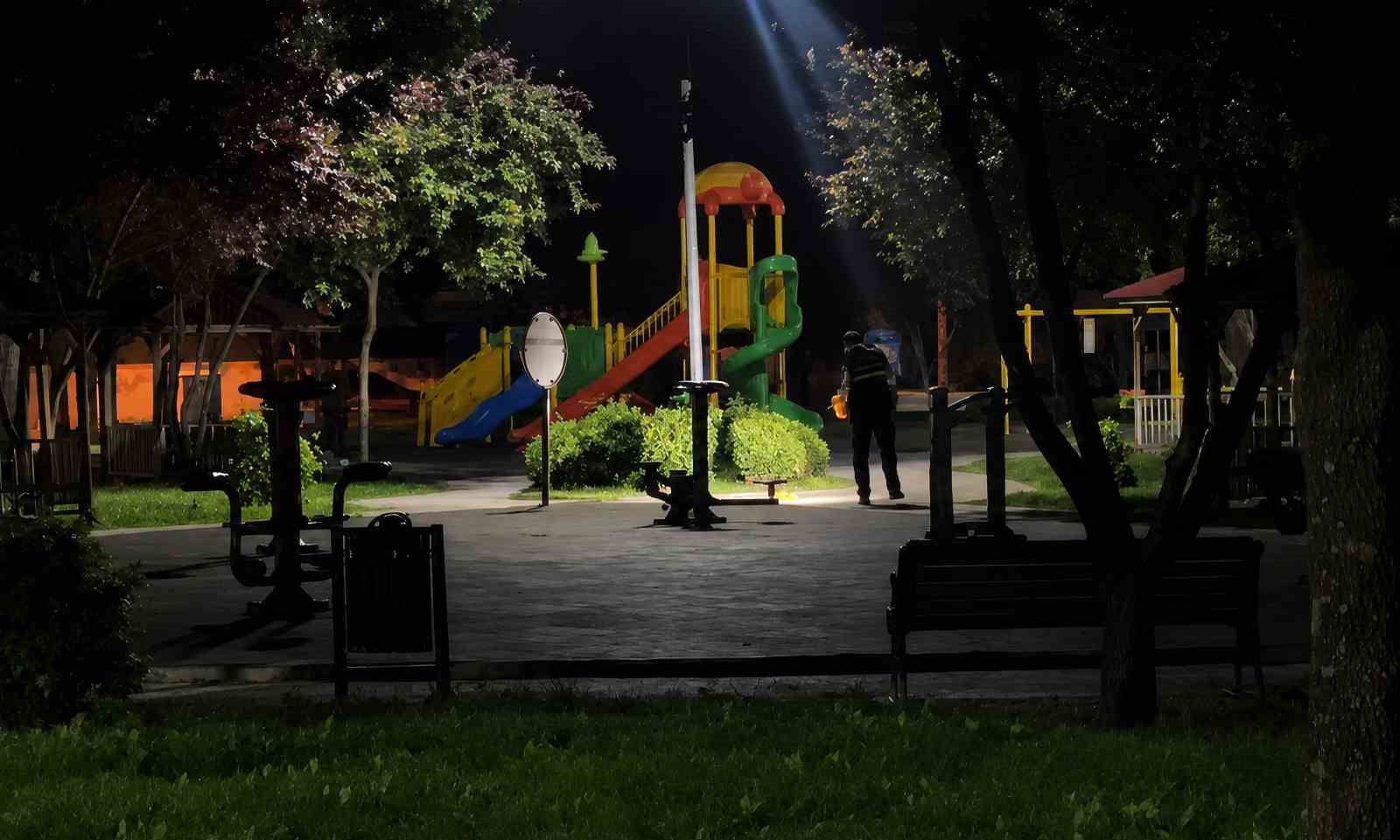 corum-da-parkta-silahli-kavga-2-yarali