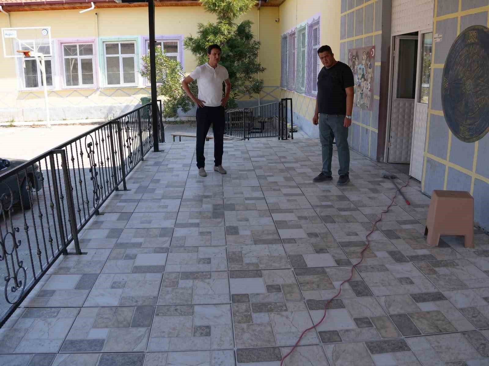 koycegiz-de-okullarda-hazirlik-calismalari-suruyor