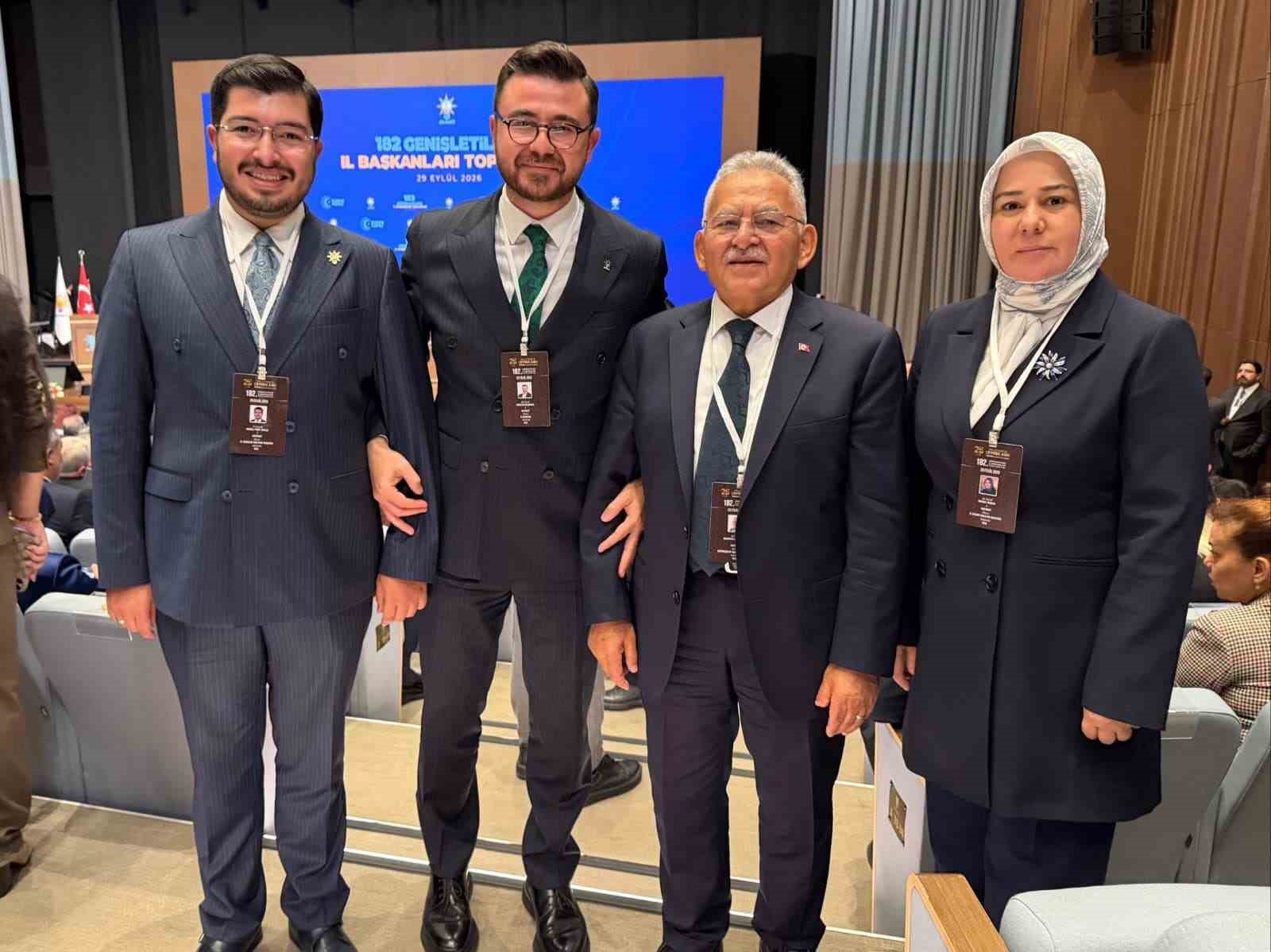 huseyin-okandan-182-genisletilmis-il-baskanlari-toplantisi-na-katildi