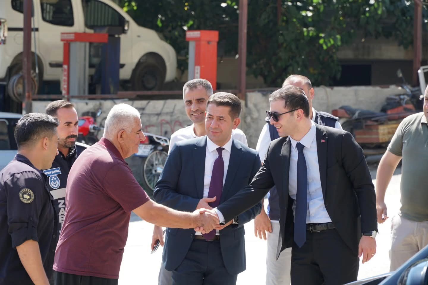 feke-de-projeler-sahada-degerlendirildi-esnafin-talepleri-dinlendi