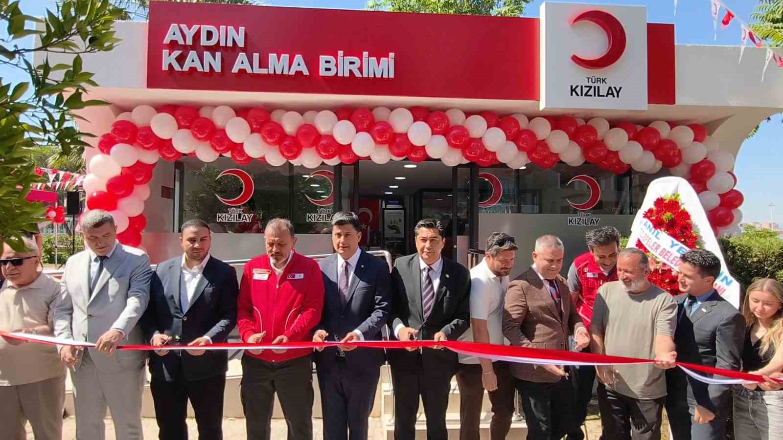 kizilay-kan-bagis-merkezleri-gunde-ortalama-9-bin-kan-bagisi-aliyor