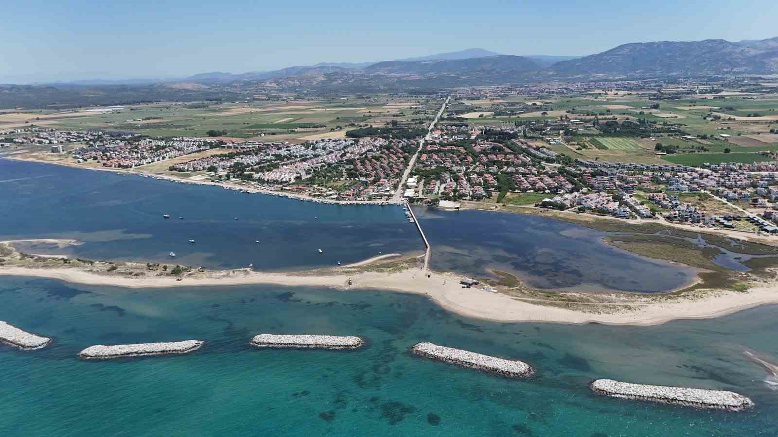 ayvalik-plajlari-yaz-sezonuna-hazir