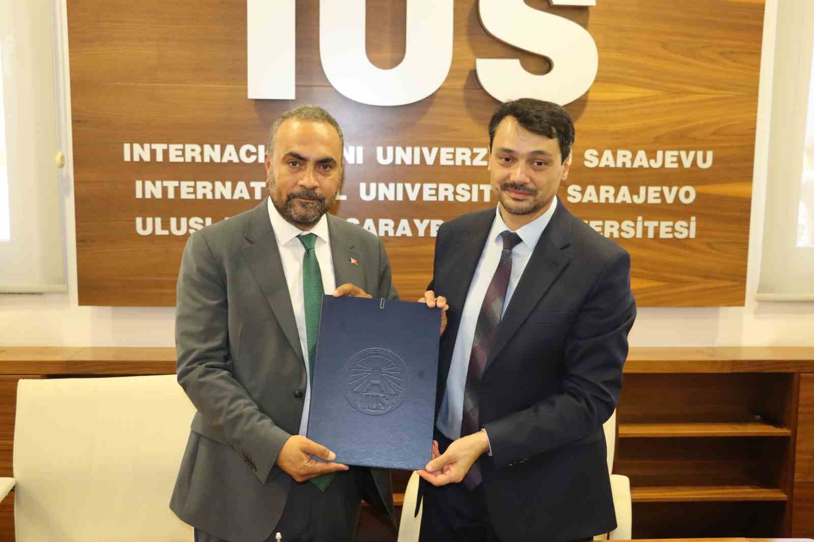 baru-ile-uluslararasi-saraybosna-universitesi-arasinda-is-birligi-protokolu-yapildi