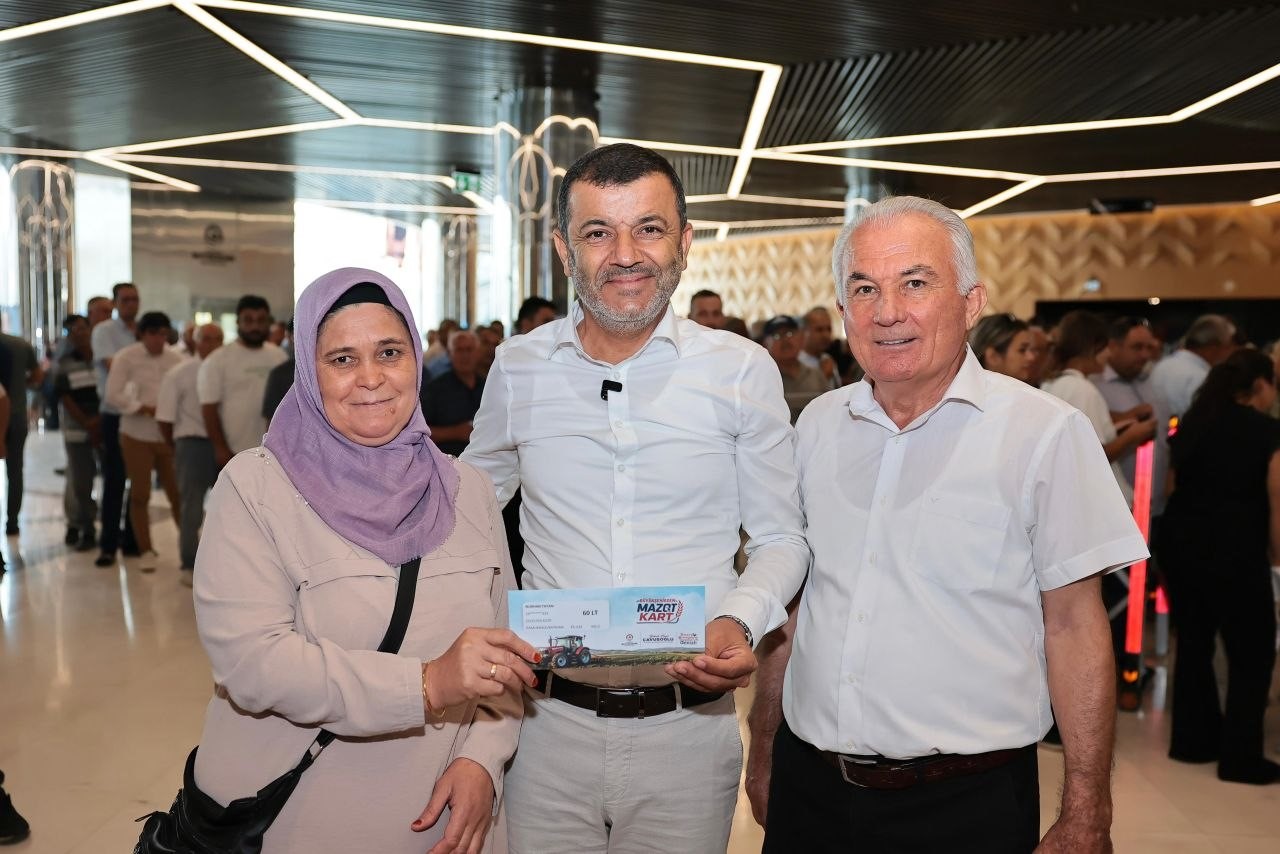topragin-emekcisine-denizli-buyuksehir-destegi