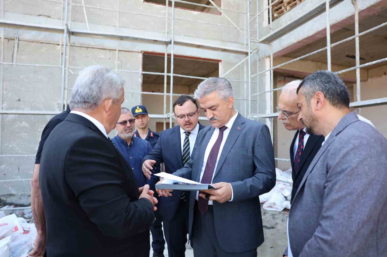 kaynasli-genclik-merkezi-gun-sayiyor