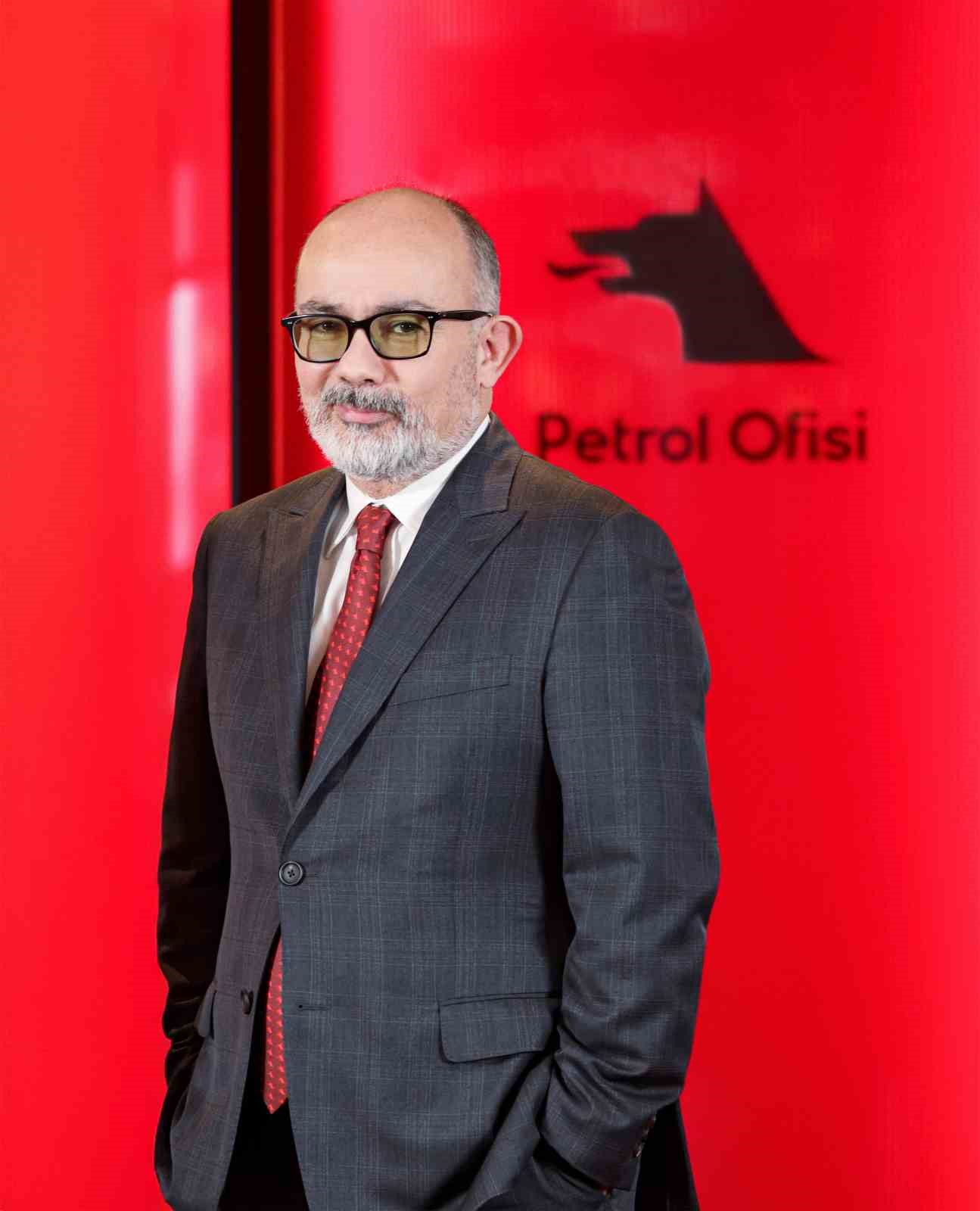 petrol-ofisi-grubu-na-akaryakit-sektorunun-en-degerli-markasi-unvani