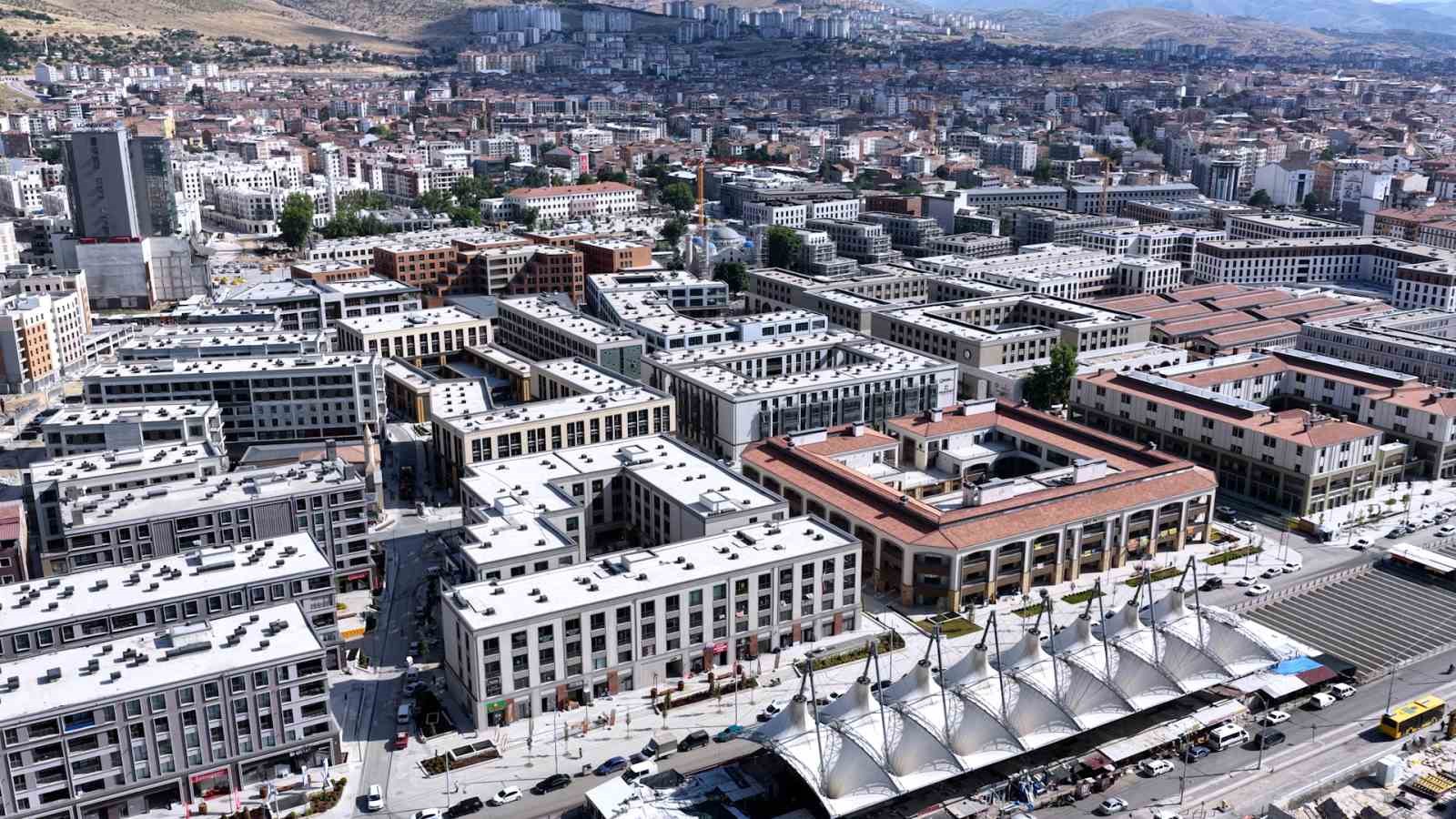 bakan-kurum-malatya-nin-kalbi-bakircilar-carsimizda-esnafimiz-kepenklerini-aciyor