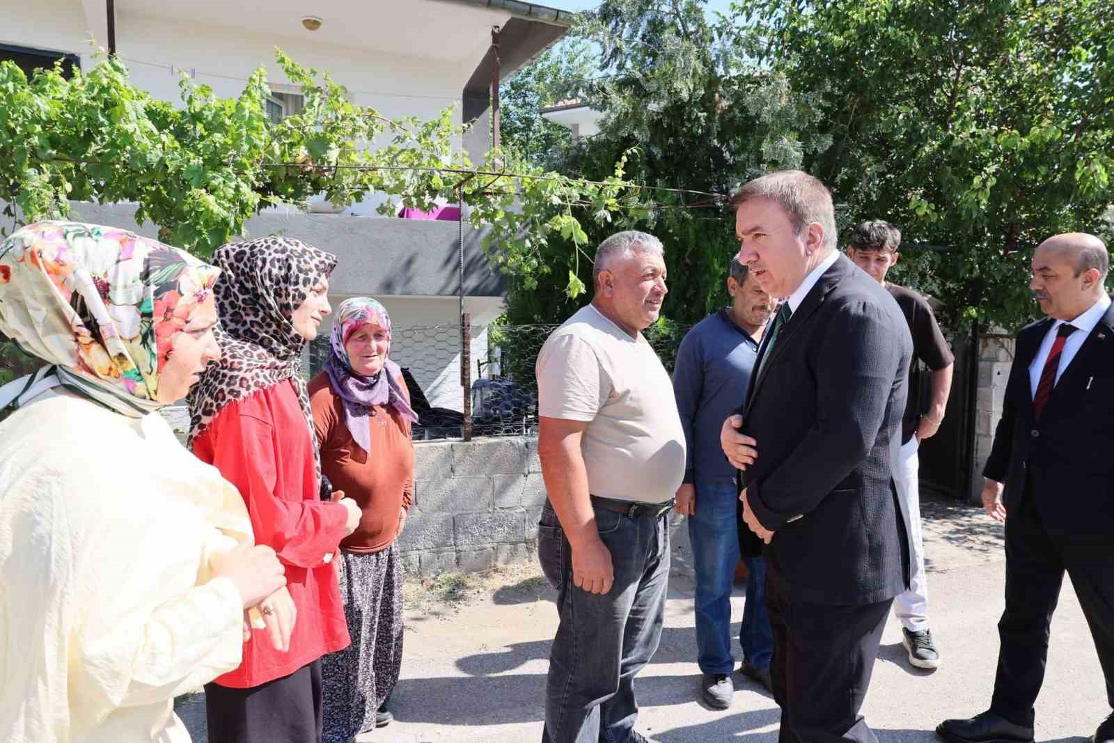 vali-aydogdu-devletimiz-sehit-ailelerinin-her-zaman-yaninda