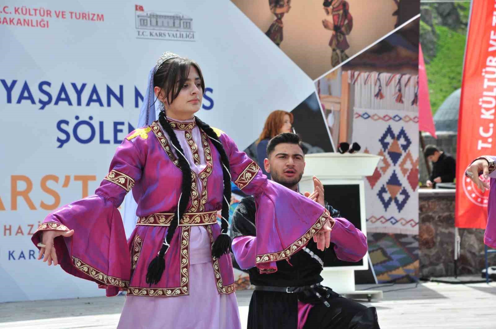 kars-yasayan-miras-soleni-renkli-goruntulerle-basladi