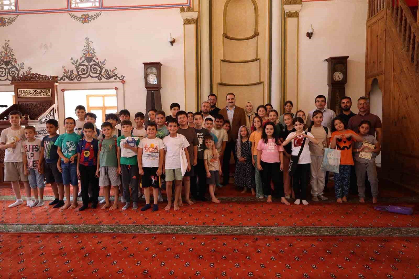 kaymakam-battal-ogrencilerle-bir-araya-geldi