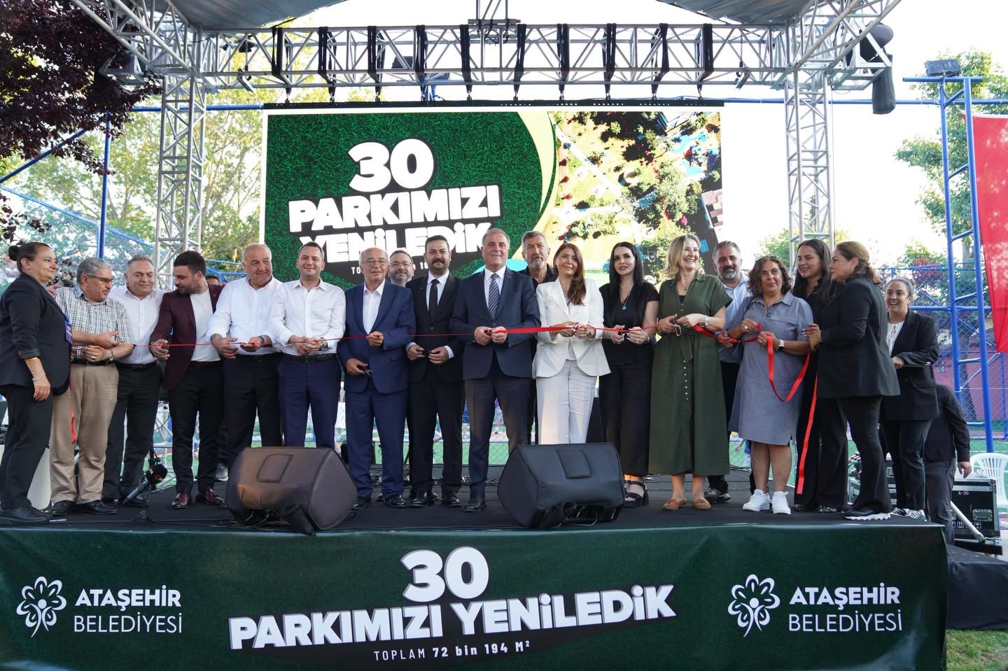 atasehir-de-yenilenen-30-parkin-acilisi-yapildi