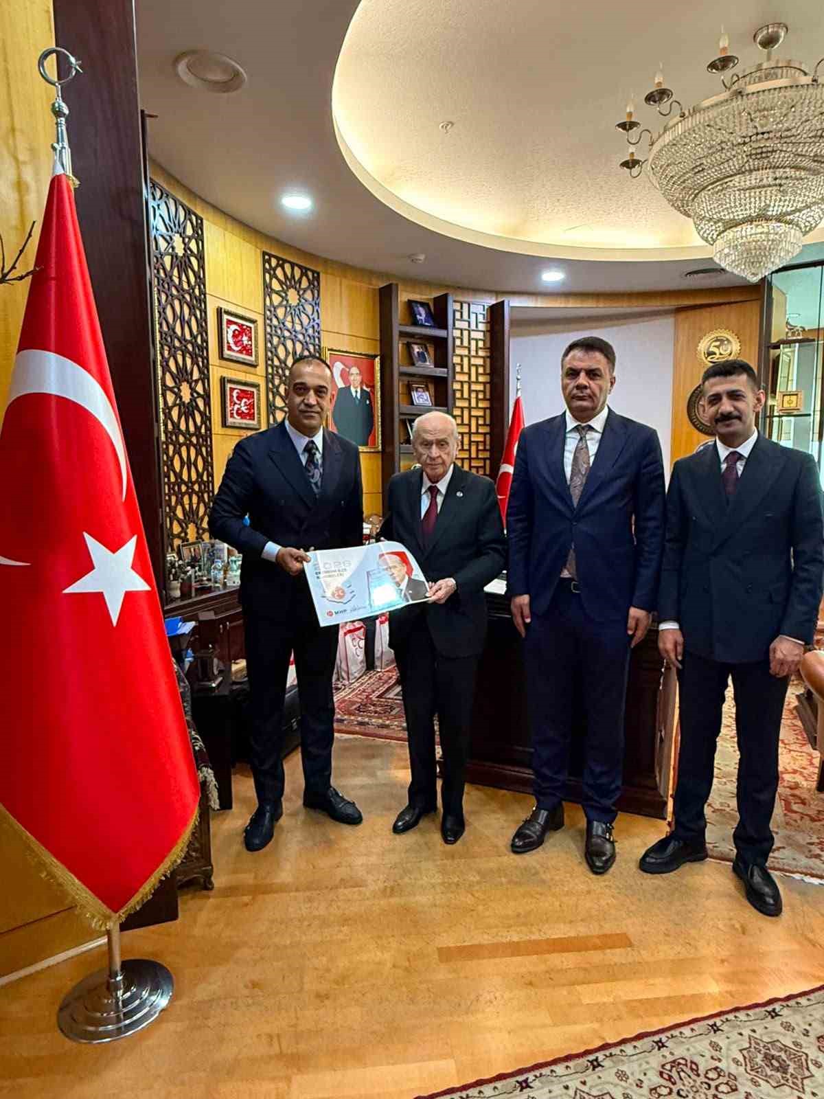 adem-yurdagul-raporunu-sundu-bahceli-erzurum-il-kongresi-icin-tarih-verdi