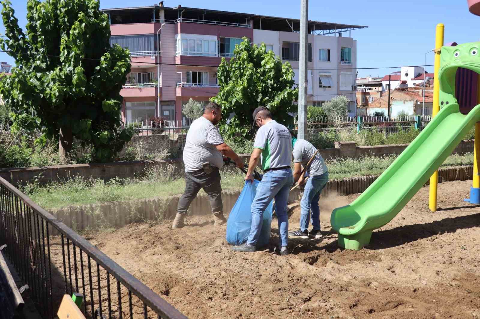 nazilli-de-cocuk-oyun-ve-spor-alanlari-bakima-alindi