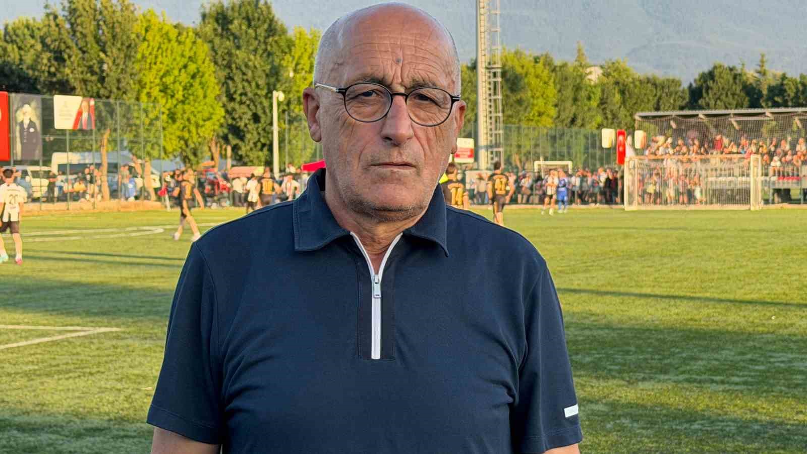 bolu-da-58-koyun-katildigi-futbol-turnuvasi-coskuyla-basladi