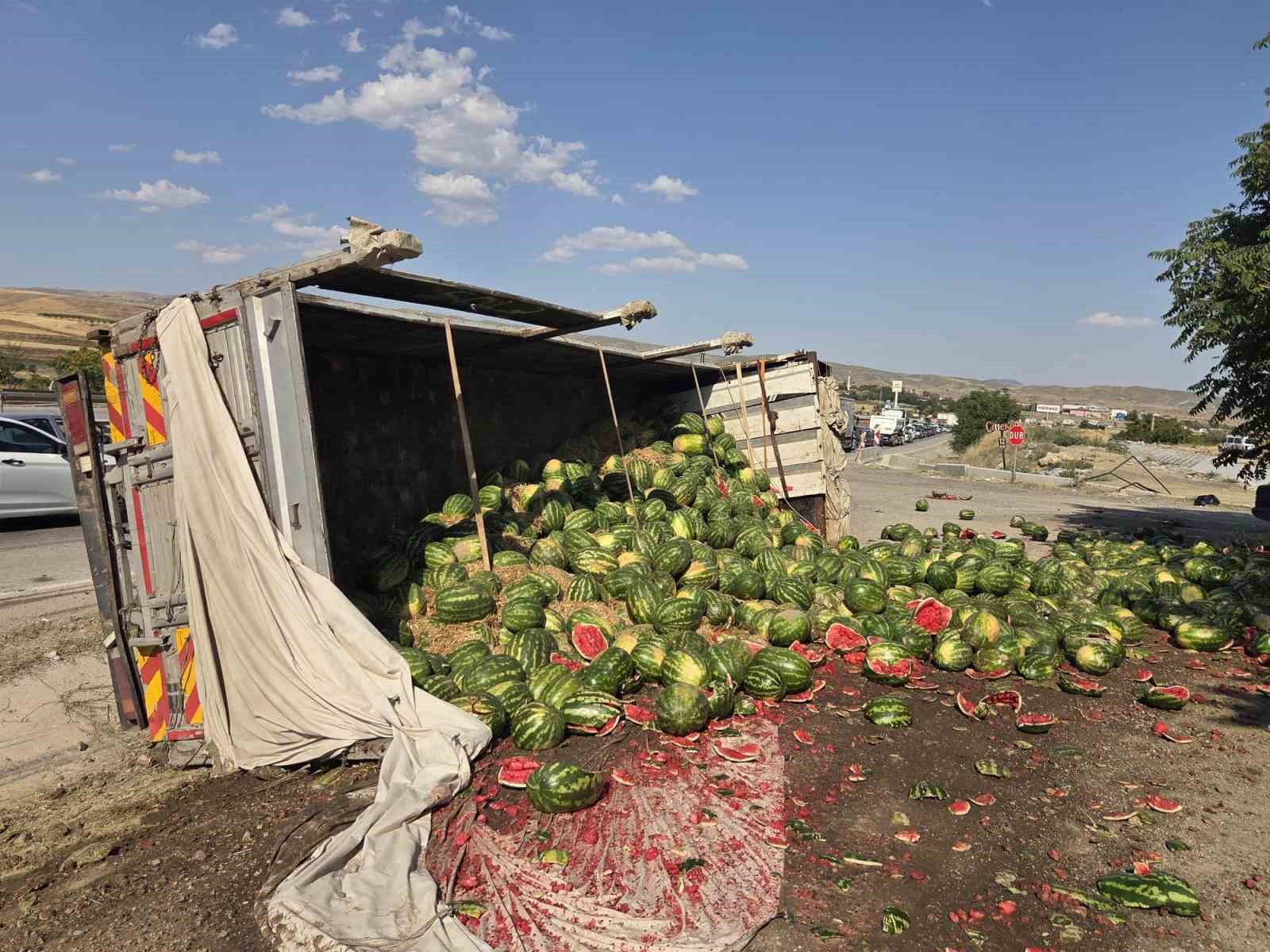 ankara-da-iki-farkli-tir-kazasi