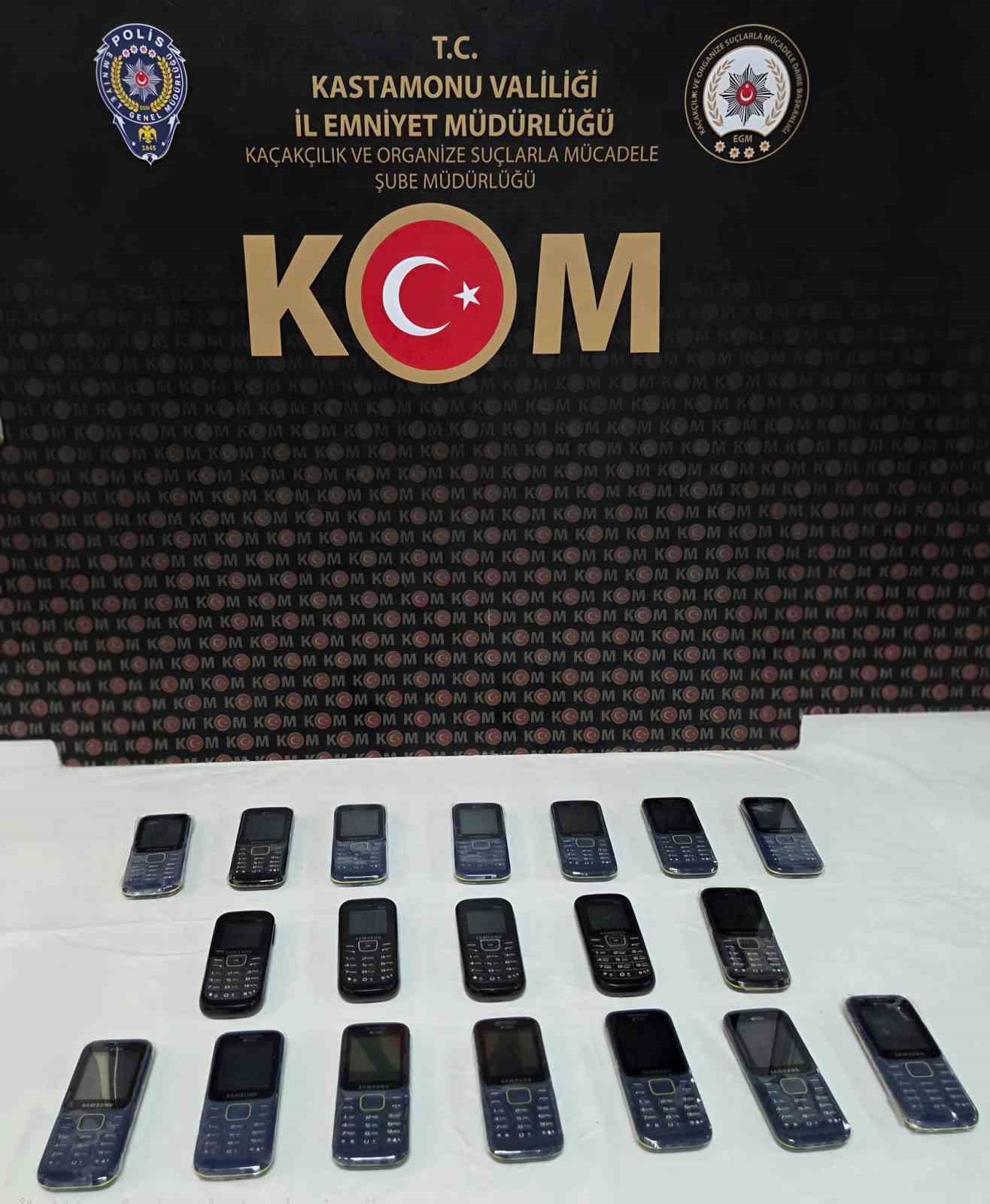 kastamonu-da-kacak-telefon-operasyonu-1-gozalti